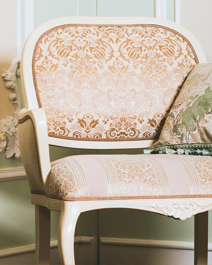 Achat et restauration de meubles anciens dans toute la France